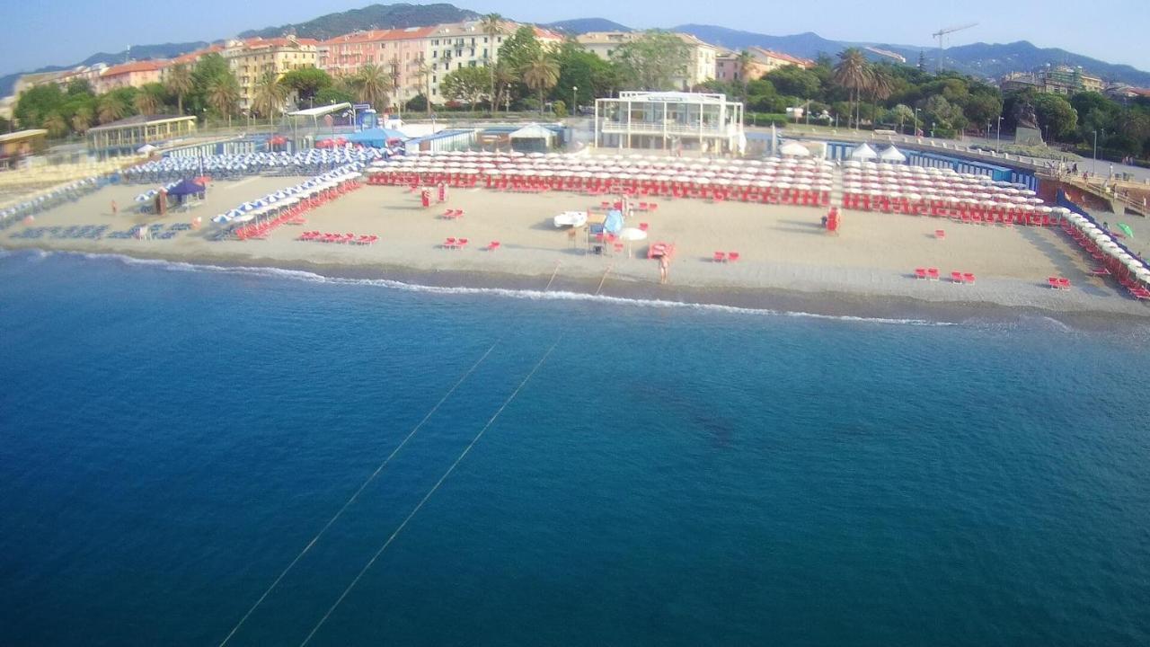 Savona Magnifico Sole Mare 150 M Wifi Climatcontrol Exterior foto